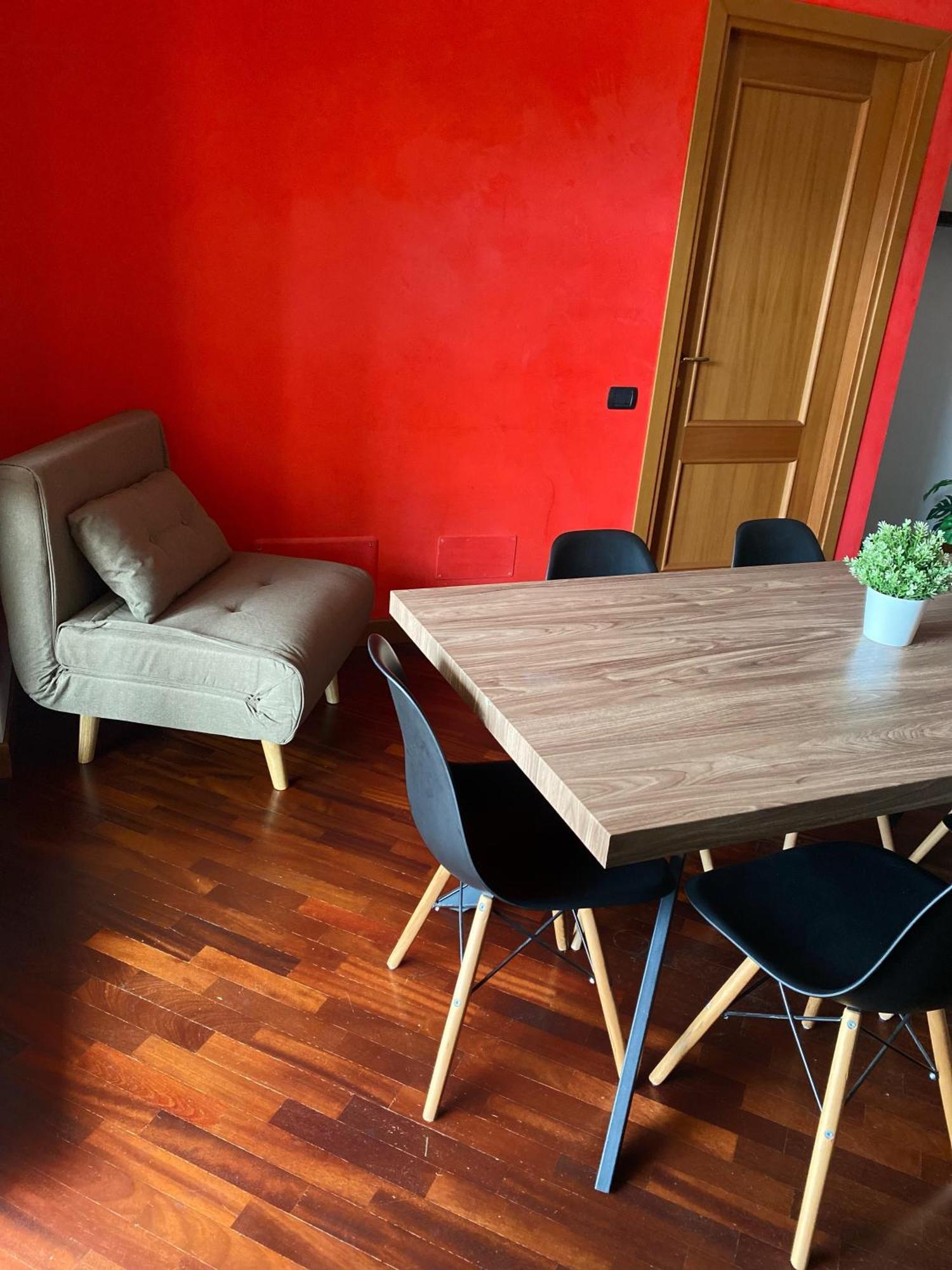 Sun Nest Apartment - Terrace & Garage فيوميتشينو المظهر الخارجي الصورة