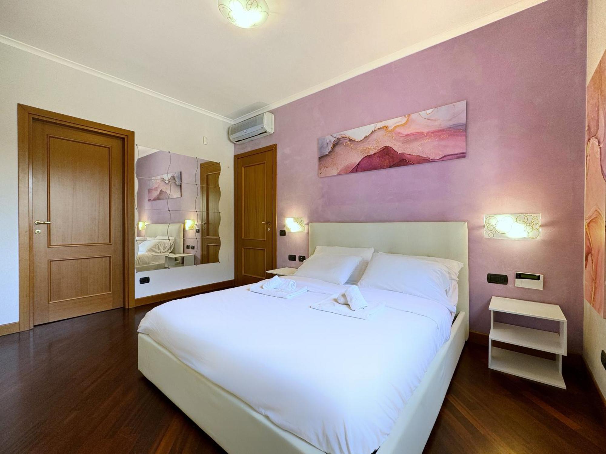 Sun Nest Apartment - Terrace & Garage فيوميتشينو المظهر الخارجي الصورة